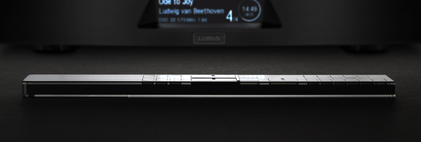 LUMIN REMOTE 1